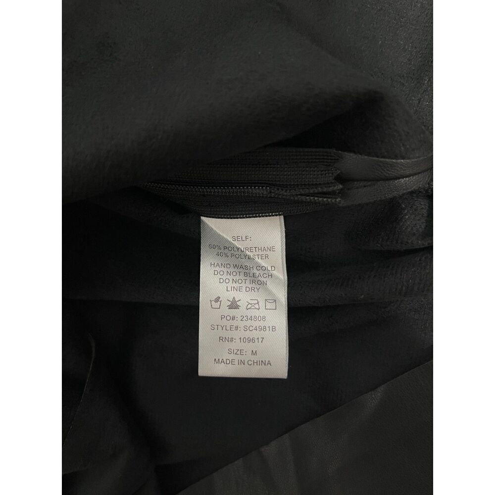 Altar'd State Faux Leather Pleated Mini Skort Size Medium Black NWT - Picture 3 of 7